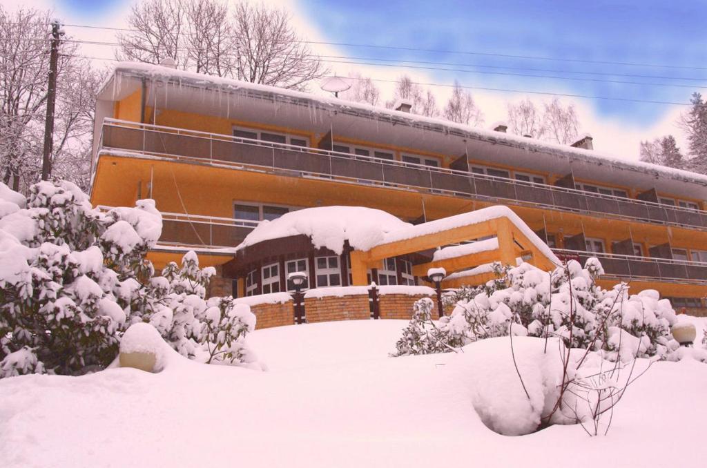 Hotel Wiktoria Szklarska Poręba Esterno foto