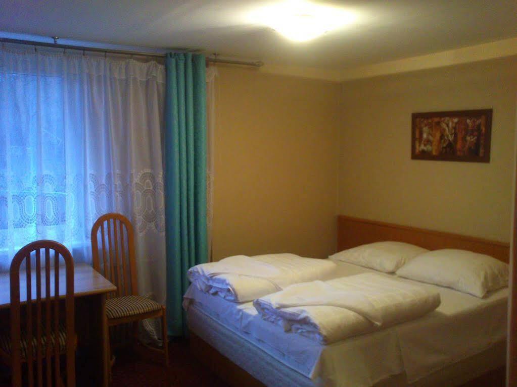 Hotel Wiktoria Szklarska Poręba Esterno foto